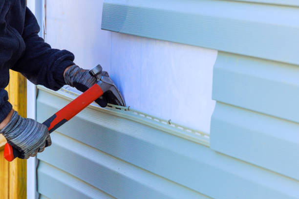Reliable Emergency Siding Repair contractor in Waynesville, NC by Squared Siding